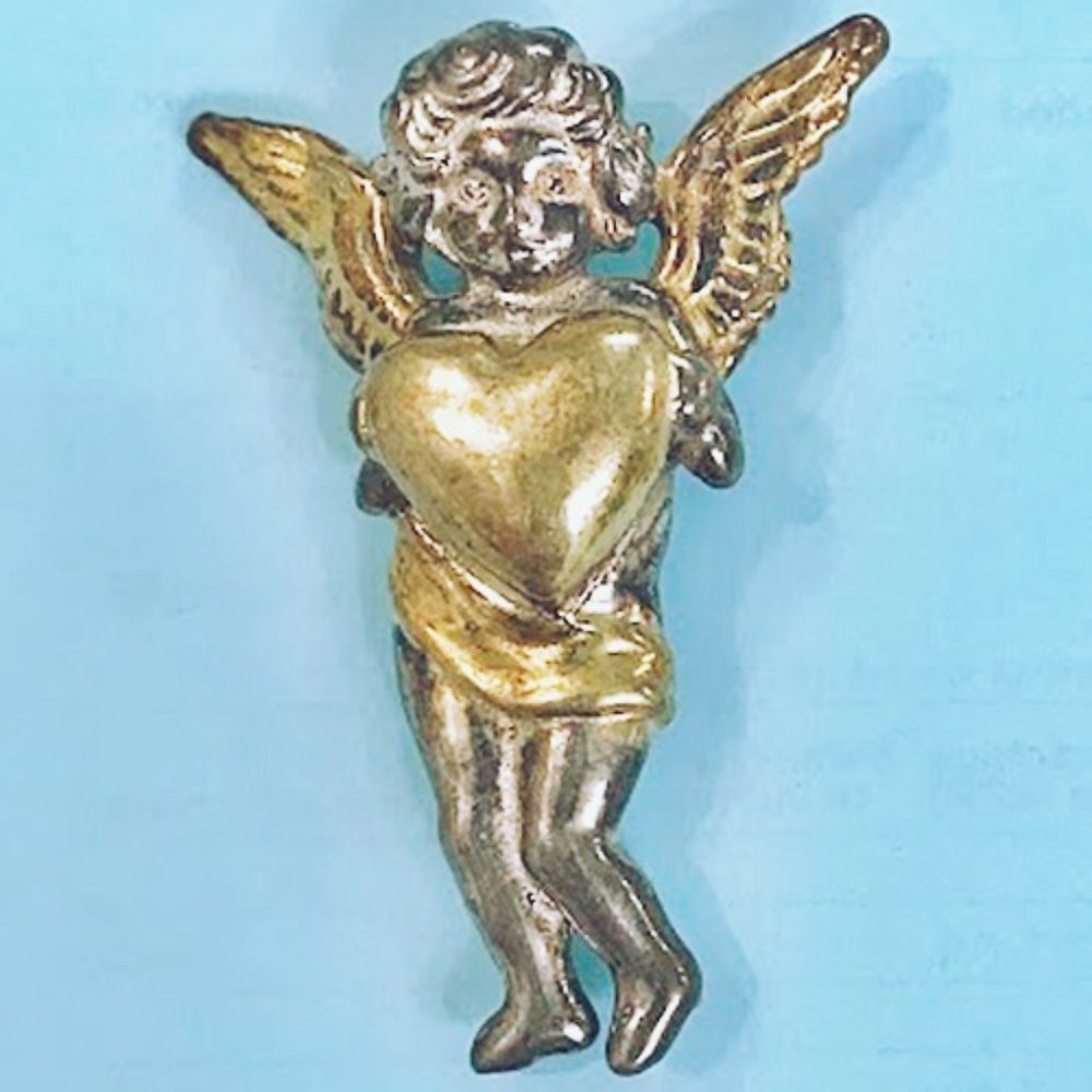 VINTAGE VERMEIL 925 CHERUB ANGEL HOLDING HEART BROOCH/PENDANT SIGNED TAMI